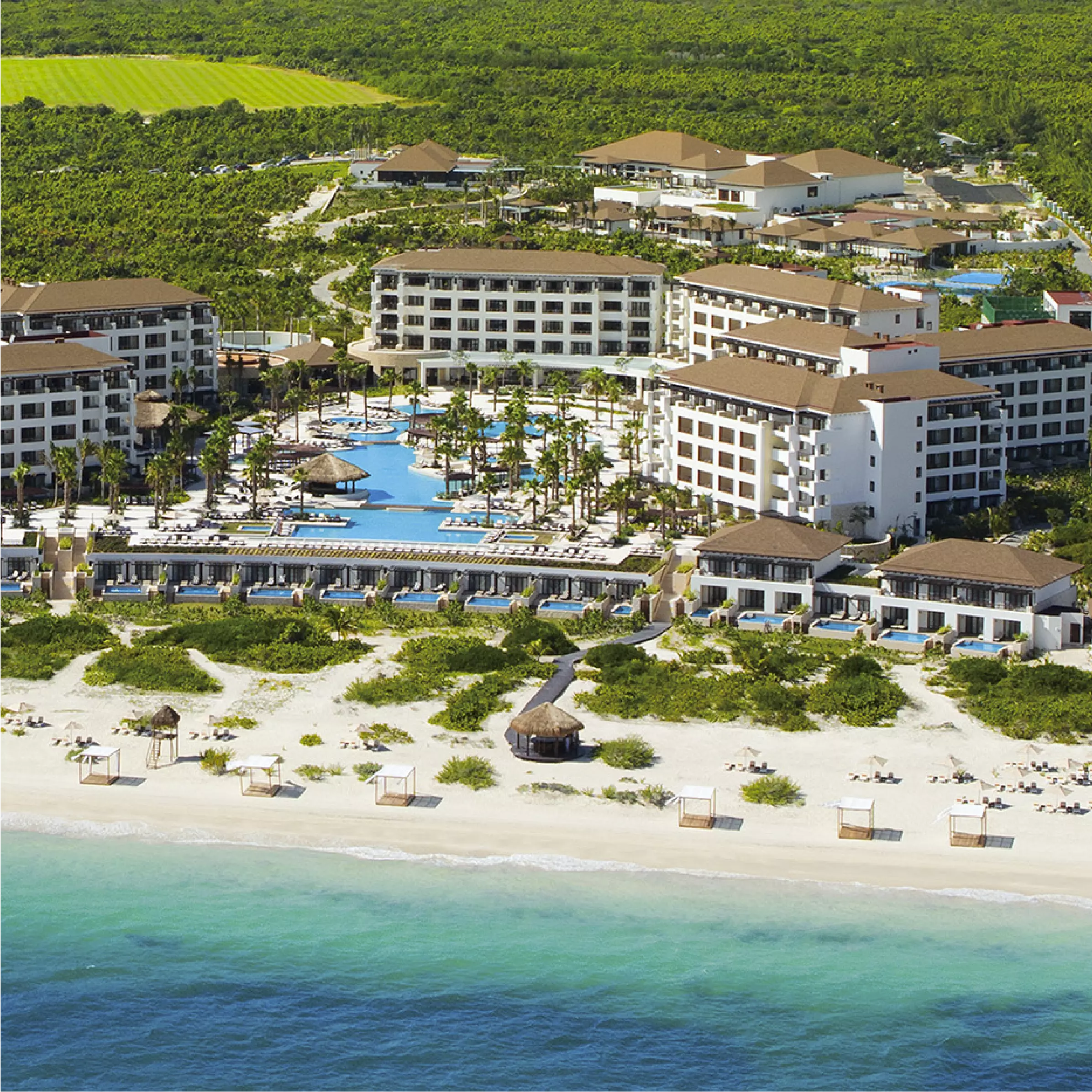 PLAYA MUJERES